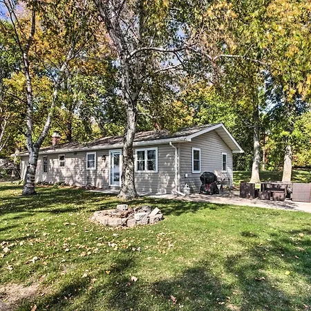 Waterfront Onamia Retreat With Dock And Fire Pit! Vila